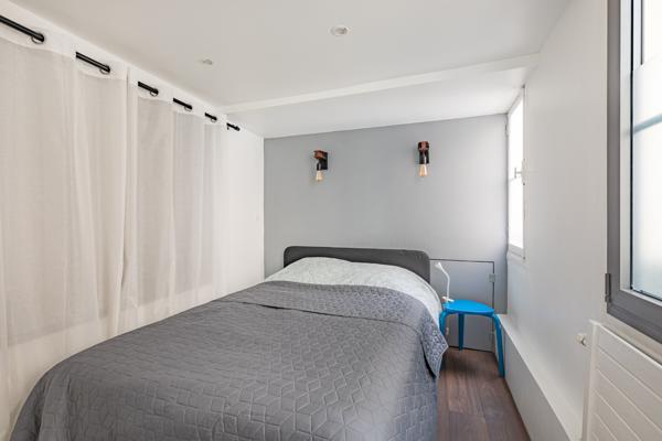 Secteur Archives - Magnifique 3 pièces dernier étage - 2 chambres - Rénové