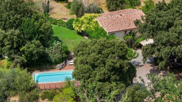 Vente Maison provençale de luxe Lorgues 6 Pièces 225 m²