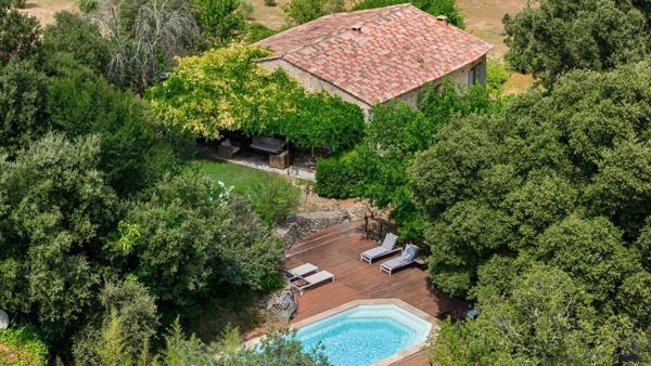 Vente Maison provençale de luxe Lorgues 6 Pièces 225 m²