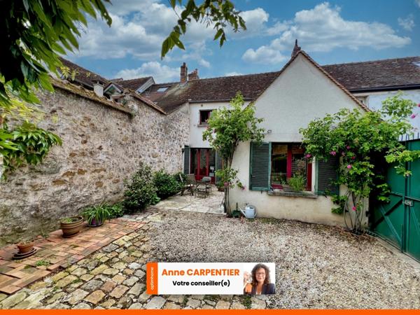 Maison de ville de 115 m2 hab avec jardin clos au cœur de Nangis(77370)