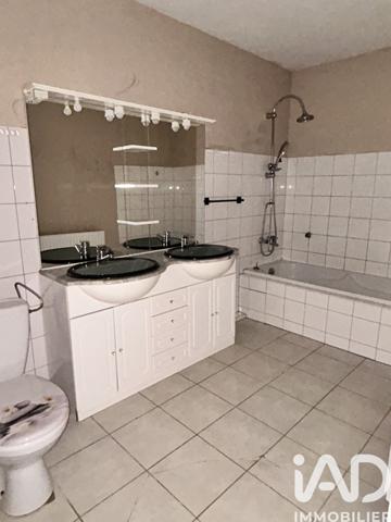 Location appartement 3 pièces 78 m² Gondrexange