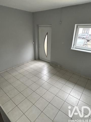 Location appartement 3 pièces 78 m² Gondrexange