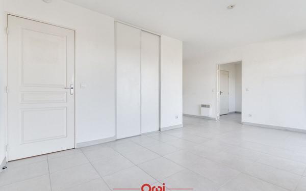 Appartement à vendre    2 pièces • 46 m2 Marseille 13