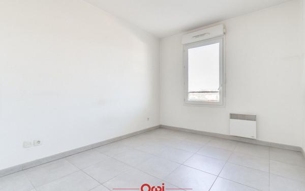 Appartement à vendre    2 pièces • 46 m2 Marseille 13