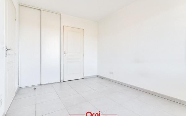 Appartement à vendre    2 pièces • 46 m2 Marseille 13