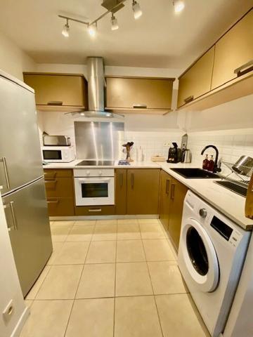 Beau 2 pièces entièrement meublé