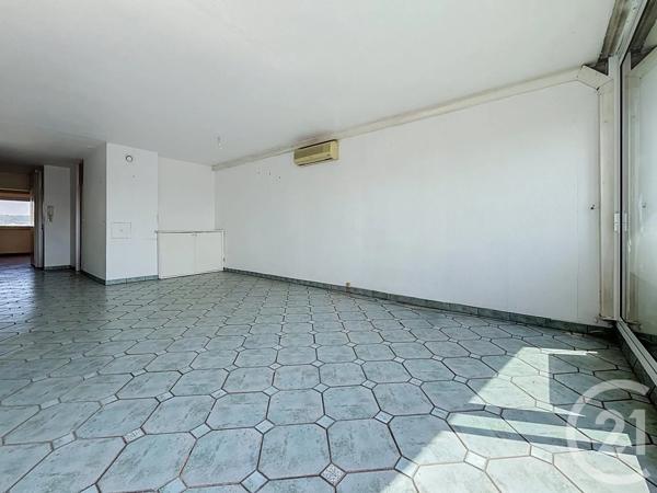 Appartement F2 à vendre  2 pièces - 68,08 m 2   NANCY  - 54