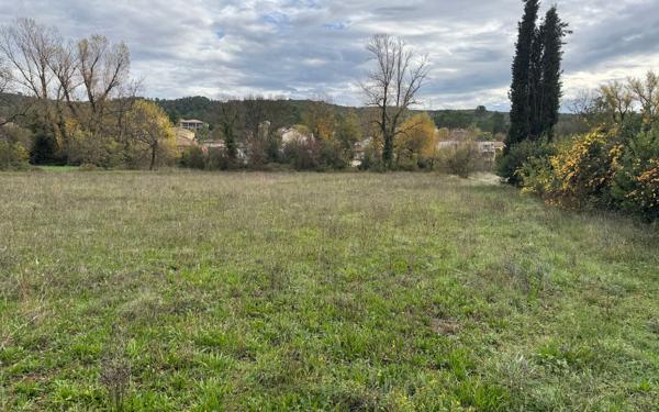 Terrain à vendre