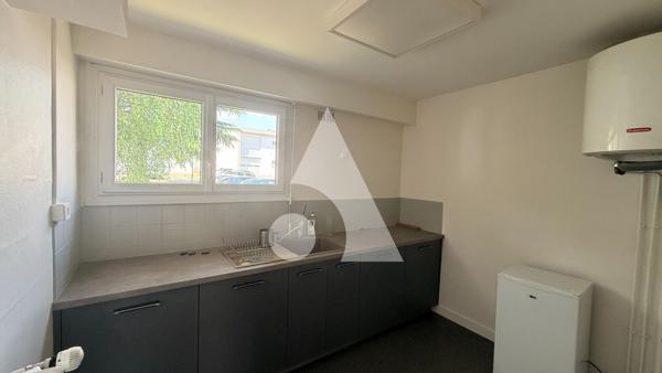 Bureaux 76 m2
