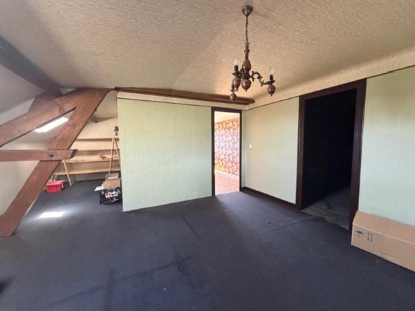 Bonson (42160) MAISON FAMILIALE AVEC FORT POTENTIEL TERRAIN CONSTRUCTIBLE DE 1700M²