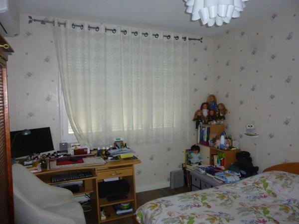 À vendre - Maison mitoyenne 2 côtés, 4 pièces située à Saint-Avertin (37550)