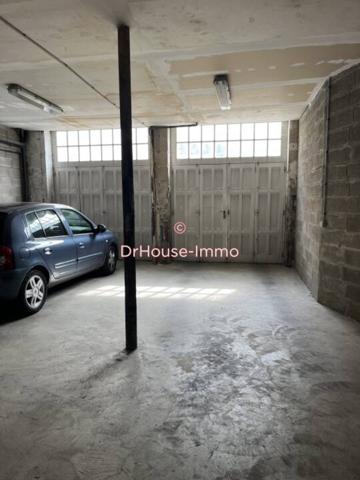 Appartement à louer 4 pièces de 84 m²