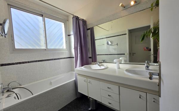 Maison à vendre    5 pièces • 91,50 m2 Saint-Pierre-du-Mont