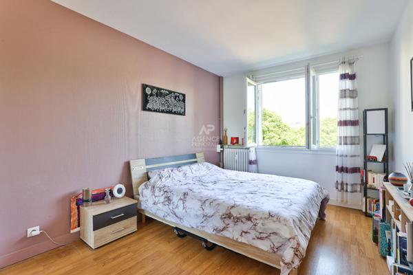 SEVRES RIVE GAUCHE - APPARTEMENT 3 PIECES €405 000 ** - Référence 537-S