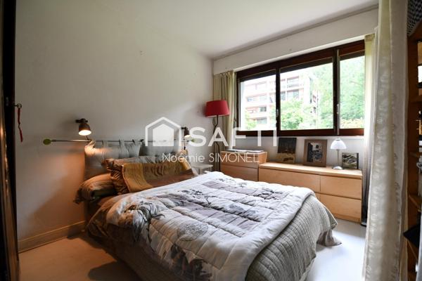 Grand appartement de quatre pièces avec jardin !!