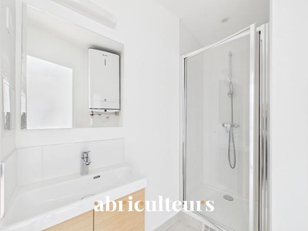 Charmant appartement T2 rénové avec vue dégagée