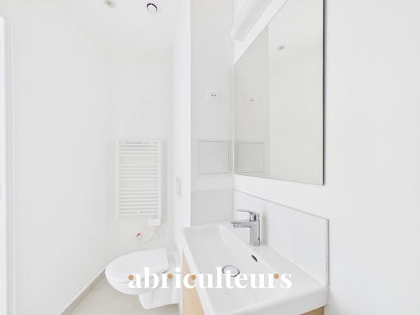 Charmant appartement T2 rénové avec vue dégagée