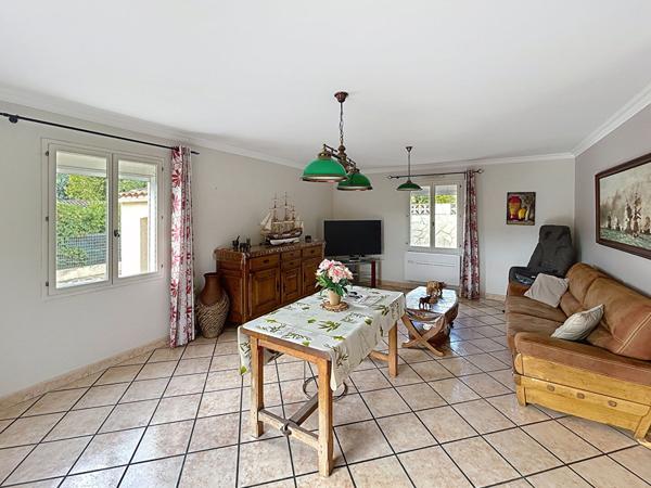 Maison a vendre a La Valette du Var de  4 pieces, 3 chambres