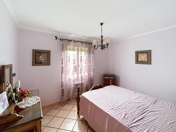 Maison a vendre a La Valette du Var de  4 pieces, 3 chambres