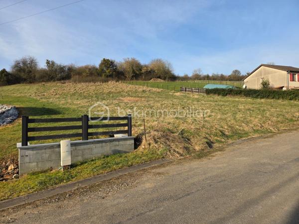 Terrain de 2 925 m²