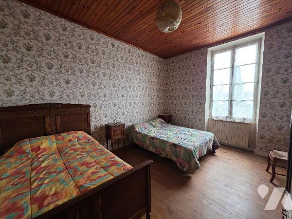 A vendre maison louée 5 pièces 162 m²