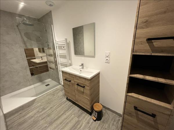 Appartement à louer 514 € CC DECAZEVILLE 2 p 37 m² DPE D