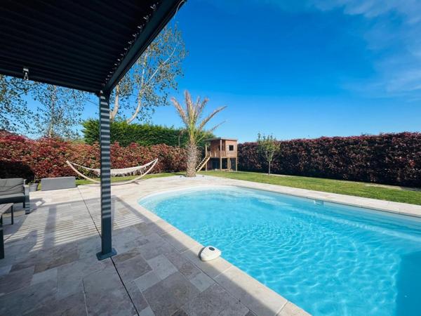 Maison individuelle 102m2-805m2 terrain - 5 pièces