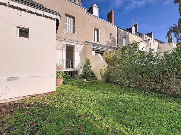 Maison au Nord Prébendes - Transport - Commerce - Charme de l'ancien