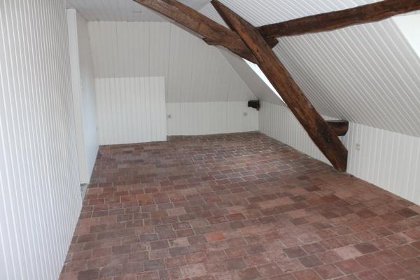 Maison à FRESNAY-SUR-SARTHE, 72130 - 9 pièces 220m²
