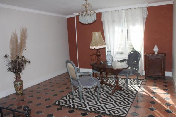 Maison à FRESNAY-SUR-SARTHE, 72130 - 9 pièces 220m²