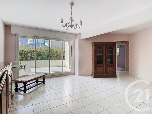 Appartement F3 à vendre  3 pièces - 66,90 m2 ARZON - 56