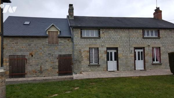 A VENDRE. Maison. ST GEORGES DE ROUELLEY. Sud Manche. Basse Normandie.
En campagne, dans un ha...