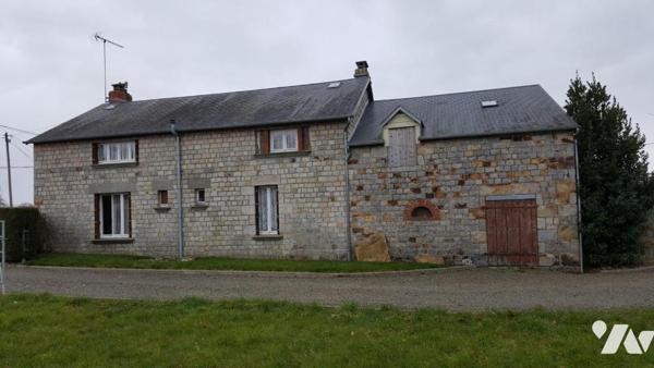 A VENDRE. Maison. ST GEORGES DE ROUELLEY. Sud Manche. Basse Normandie.
En campagne, dans un ha...