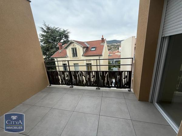 Appartement à louer 2 pièces 43m² Saint-Chamond (42400)