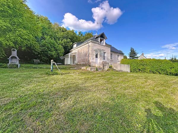 5 minutes d'Amboise, achat maison ancienne Nazelles-Négron 171 m² 4 chambres.