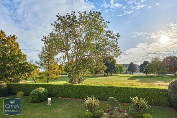 Demeure à vendre 8 pièces 385m²