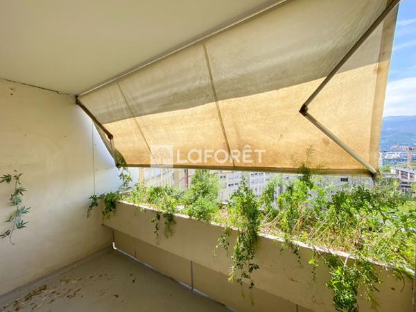 Location appartement Grenoble - 3 pièce(s) - 79 m² - 695 €/mois