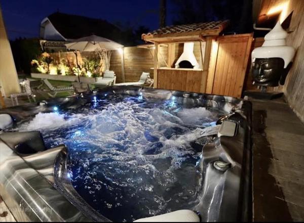 Maison à vendre |  Lacanau |  6 pièces | 220 m²