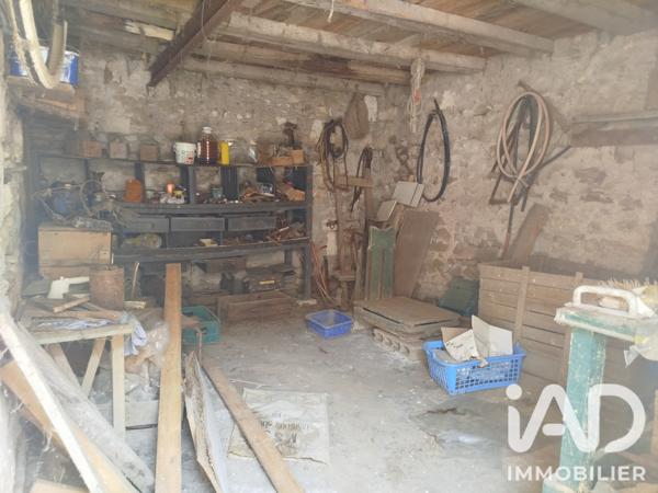 Maison à vendre 4 pièces 87 m² Chinon