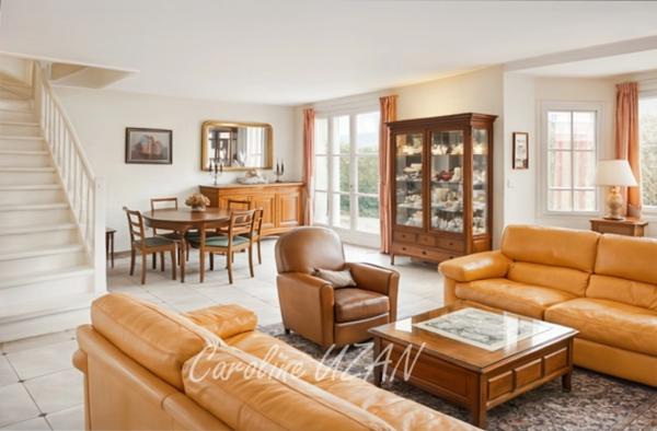 92 Rueil-Malmaison, quartier Buzenval- Maison contemporaine de 165m2 dont 4 chambres, garage, jardin au cœur d'un Domaine Privilégié