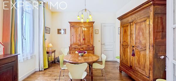 MAISON FAMILIALE DE CARACTÈRE AVEC JARDIN CLOS - QUARTIER SAINT-PIERRE