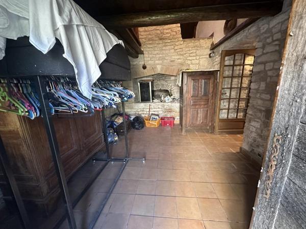 Maison à vendre |  Courcôme |  3 pièces | 140 m²