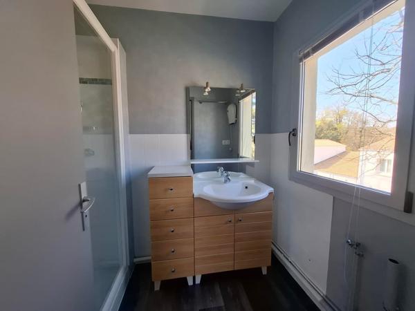 Annexe + appartement