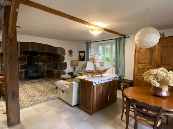 Maison à vendre à Marmanhac dans le Cantal (15250), ref : 15061-51