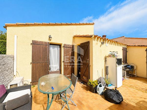 A VENDRE - SAINT CYPRIEN PLAGE - MAISON 3 FACES - JARDIN - PLACE DE PARKING PRIVATIVE