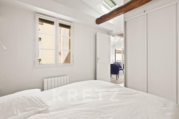 Dernier étage avec terrasse à Saint-Germain-des-Prés