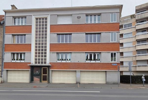 APPARTEMENT LUMINEUX GRAND GARAGE BALCON/LOGGIA