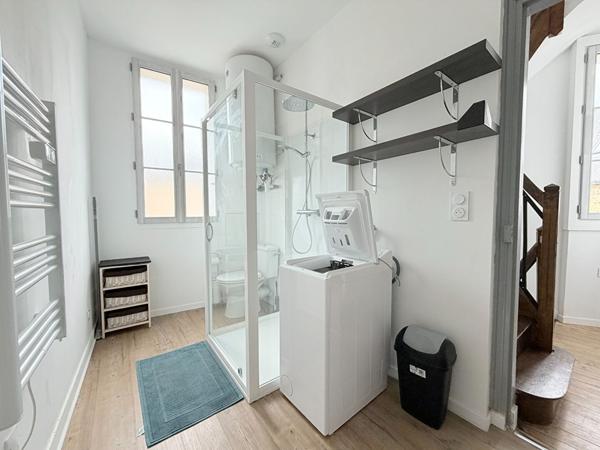 À VENDRE Maison de ville 80 m2 LAVAL HYPER CENTRE