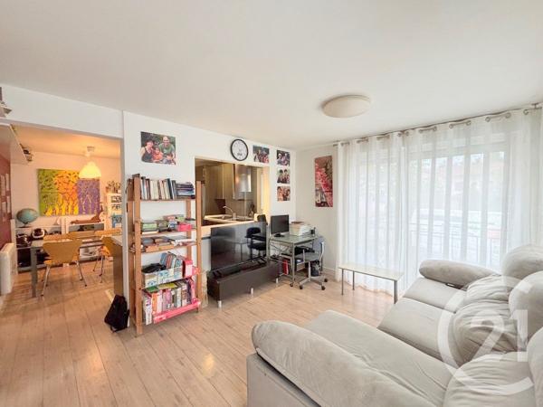 Appartement F3 à vendre  3 pièces - 55,80 m 2   HENDAYE  - 64