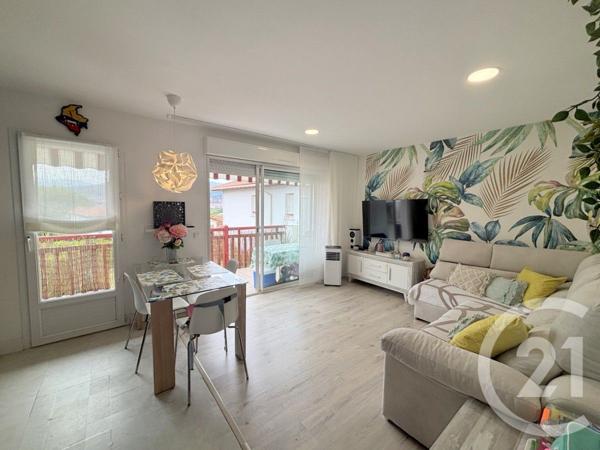 Appartement F3 à vendre  3 pièces - 55,80 m 2   HENDAYE  - 64